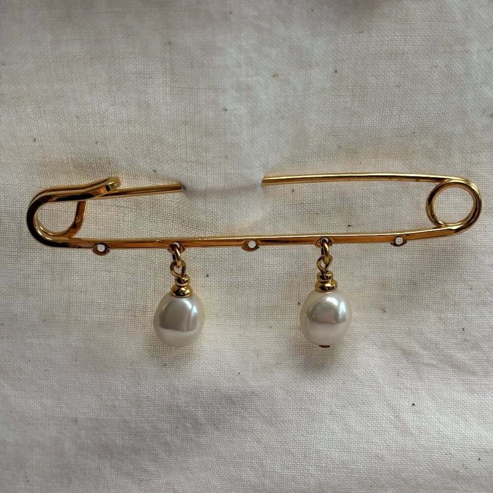 Vintage Faux Pearl Safety Pin Brooch